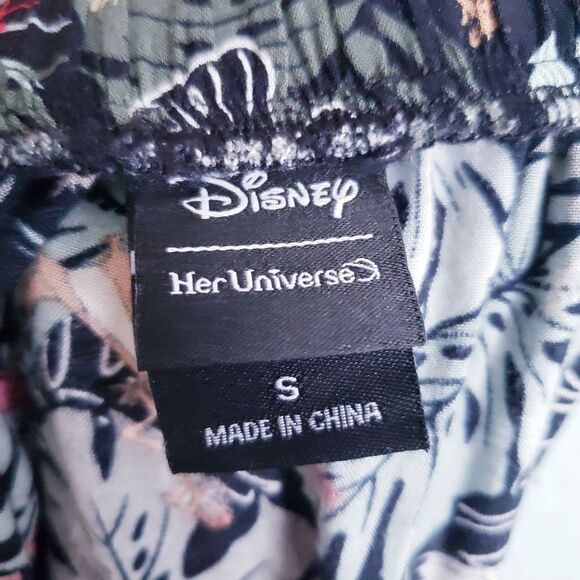 Disney X Her Universe Lion King Timon and Pumbaa Skirt - Picture 6 of 7